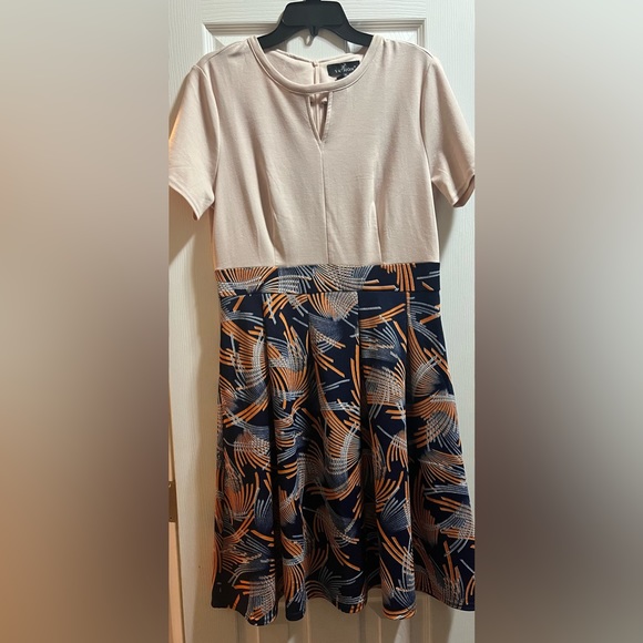 Women’s XL flare dress, NWT - Picture 4 of 5